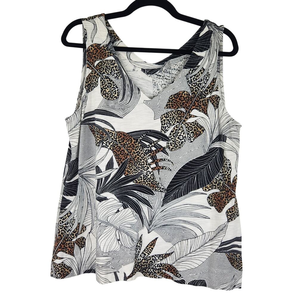 Chico's The Ultimate Tee Animal Print Sleeveless Top Size 2 (Large)